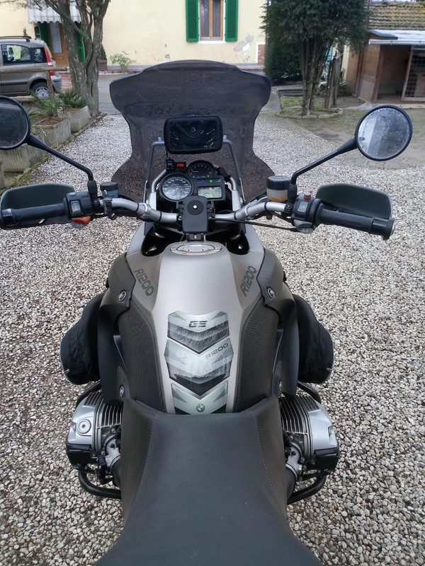 A2D6FCC7-2CBE-48B5-A9E6-8A8488F67BBC