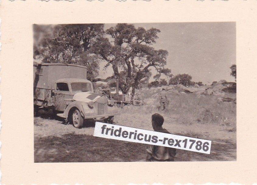Foto Afrika DAK Afrikakorps Südfront Rot Kreuz LKW mit Fliegerke