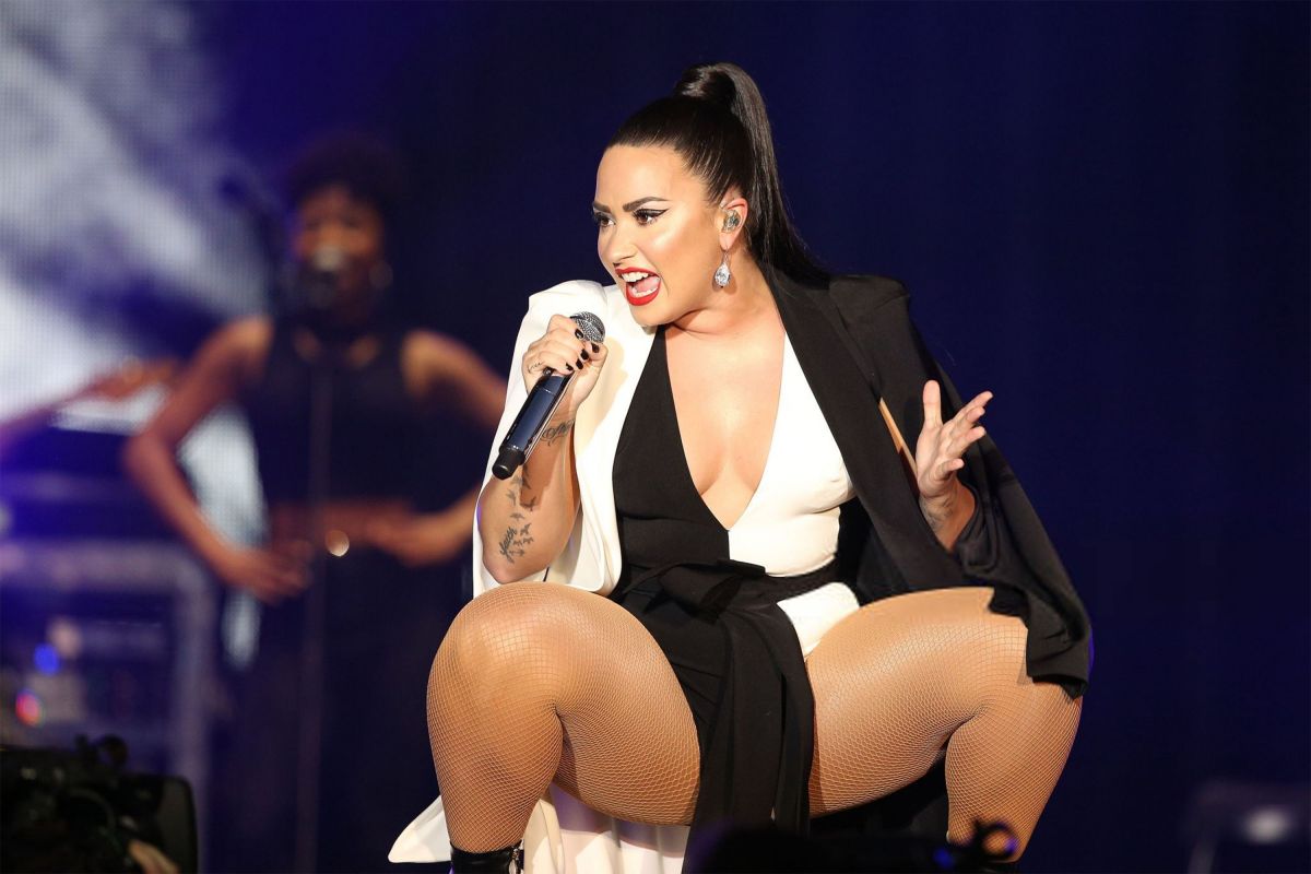 demi-lovato-performs-at-rock-in-rio-lisboa-music-festival-bela-v