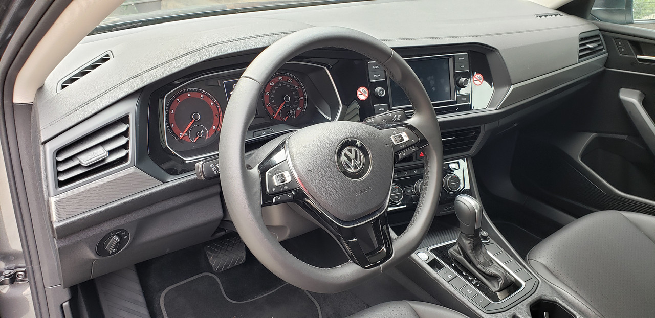 VW-Jetta-12.jpg