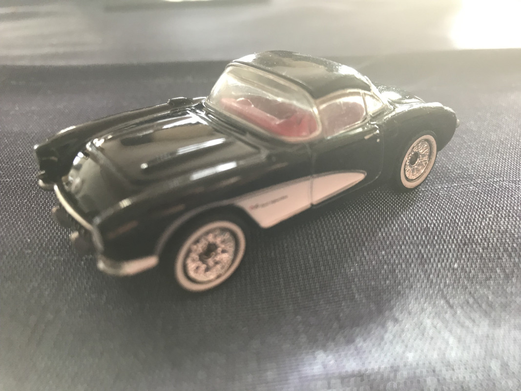 D99B1E6C-11B2-48AB-97AD-757F8FE55C10