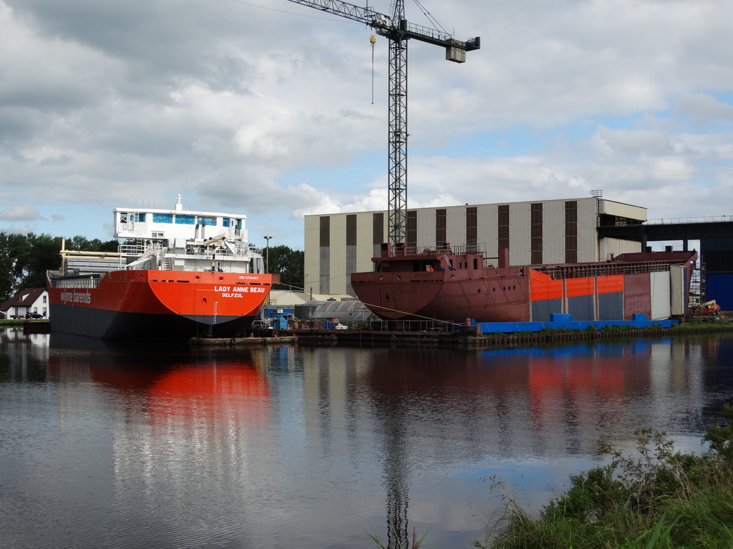 Lady Astrid in aanbouw 06.09 (2)