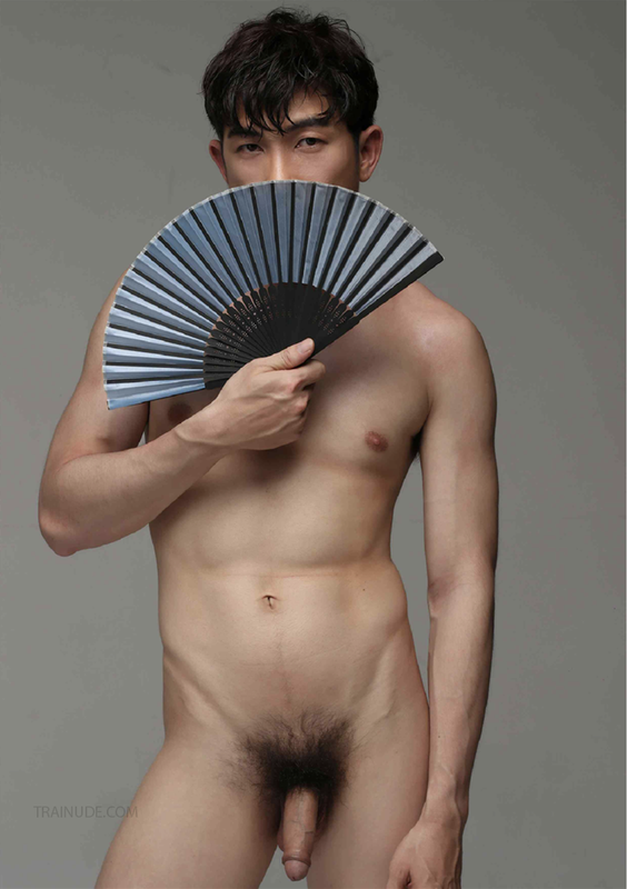 047