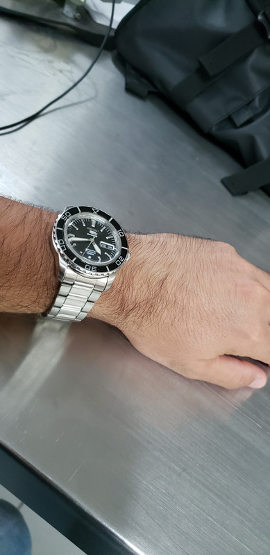 1572040104482859130028172252812