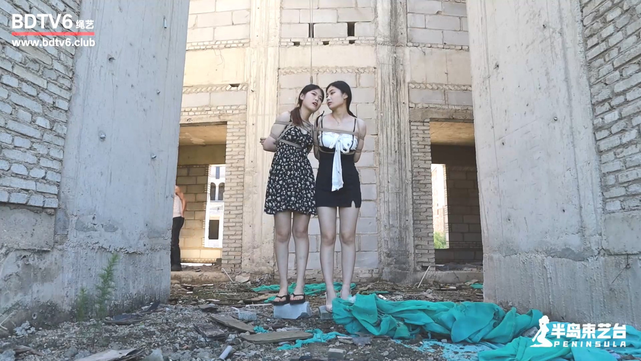 半岛束艺 空姐废弃工地股绳联阴~小晚 佐伊.mp4_20210616_130601.293