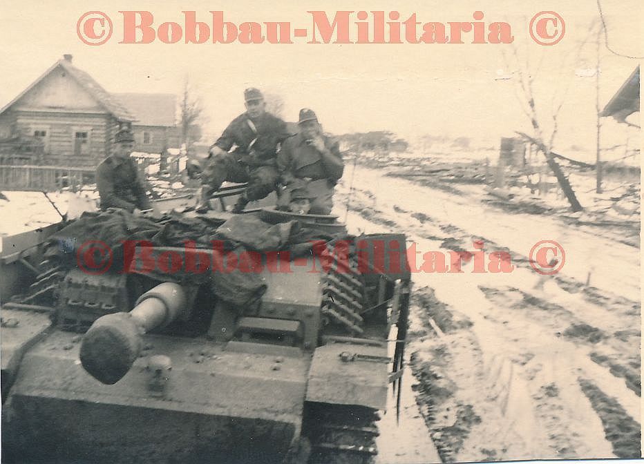 Russland 1944 StuH 42 Sturmgeschütz Sturmhaubitze 42 Endkampf