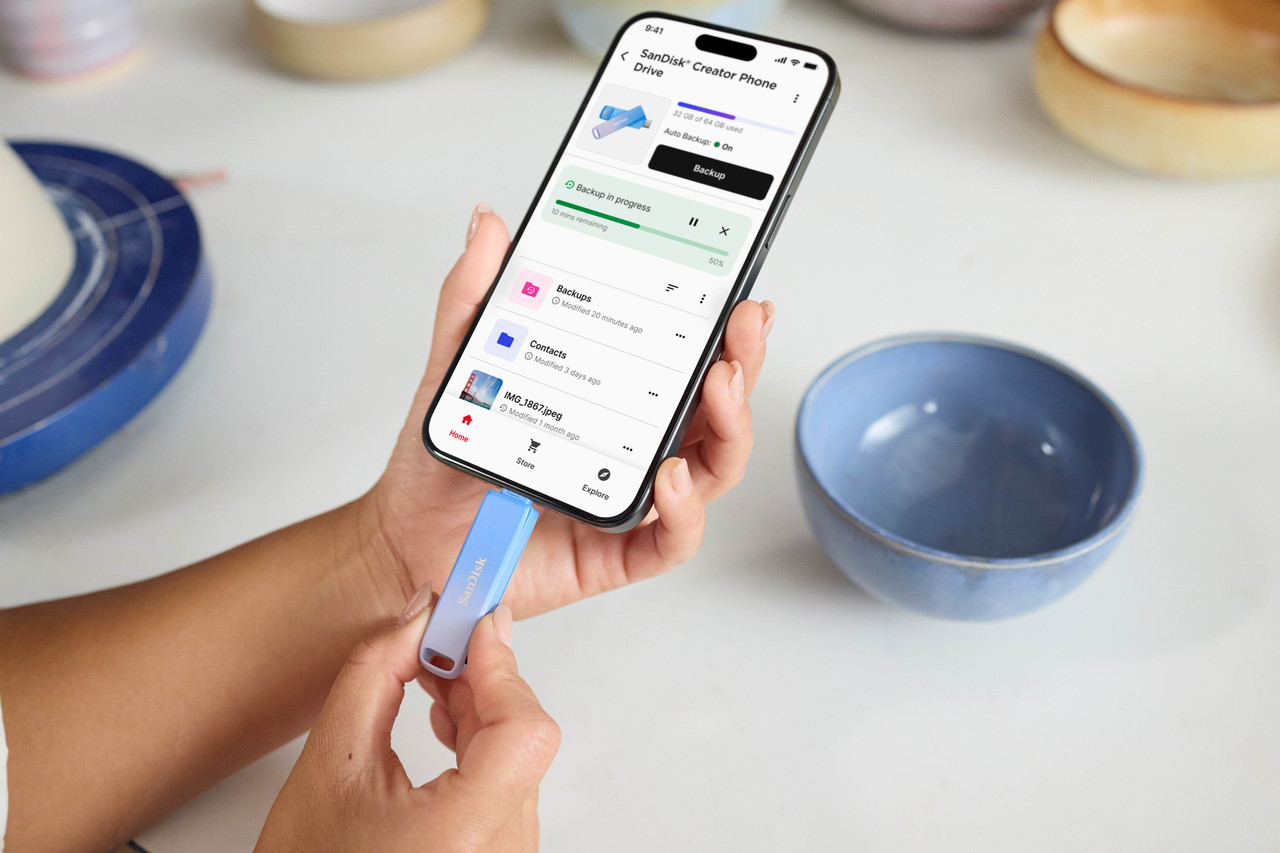 當社群都在瘋數位復古，你的回憶還在嗎？世界備份日提醒：別讓 2026 的意外，丟失了 2016 的回憶