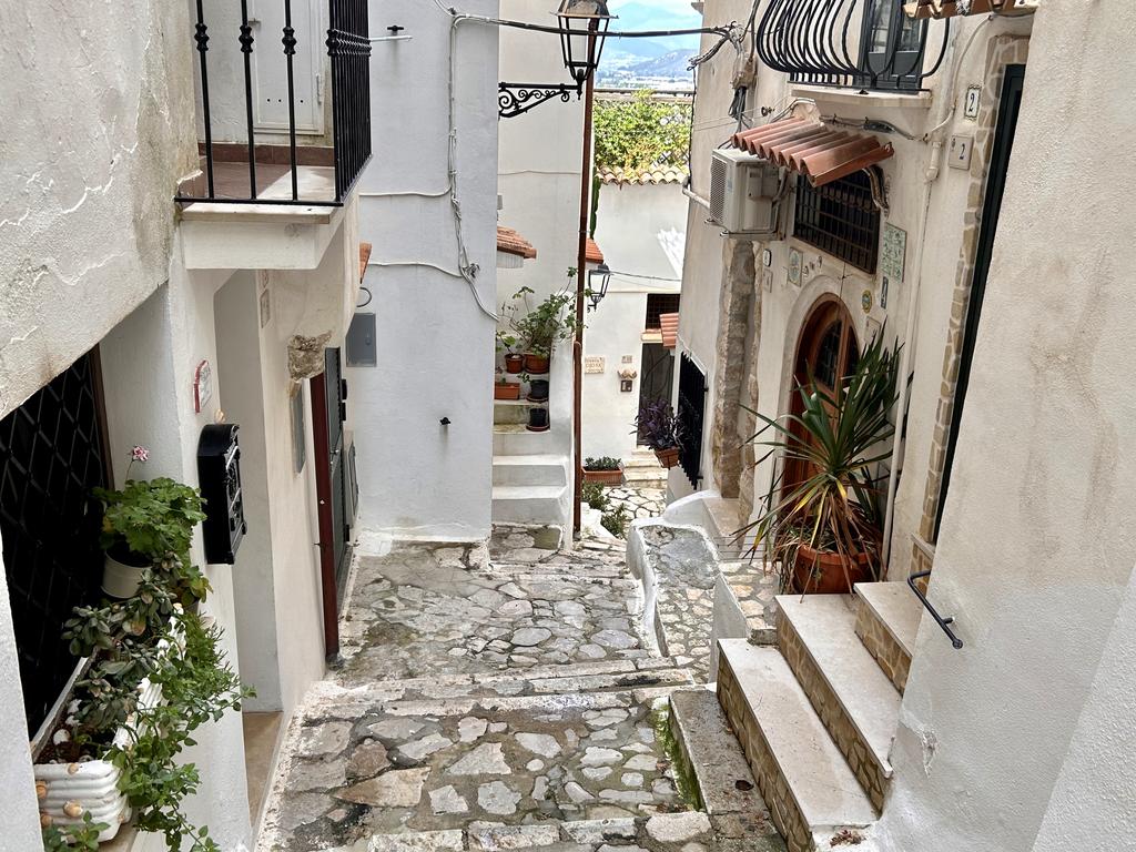 Жаркий сентябрь на побережье Тирренского моря. Жаркий сентябрь на побережье Тирренского моря.