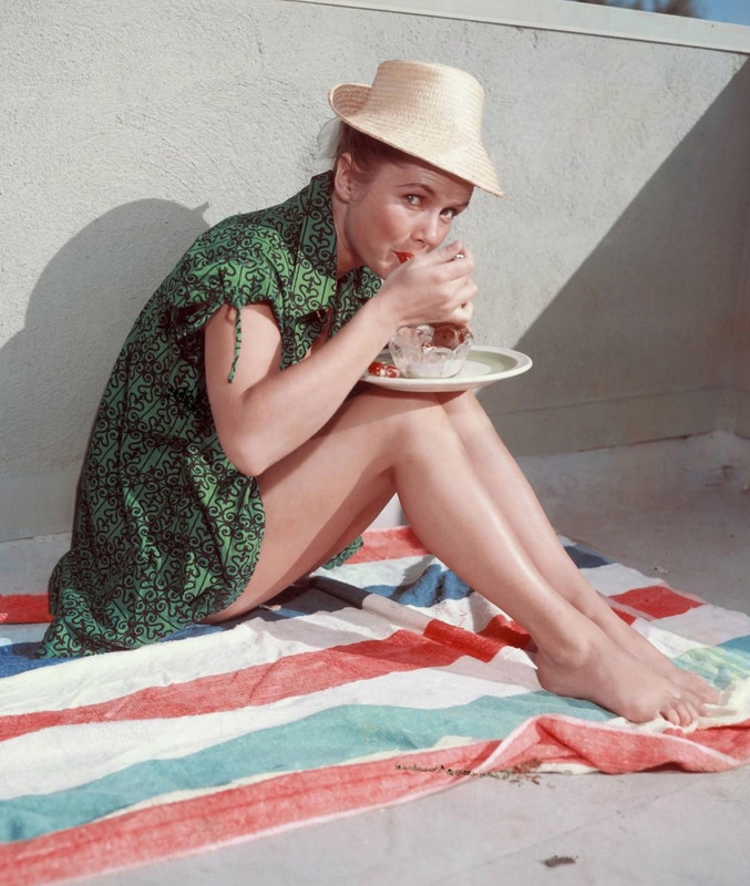 Debbie_Reynolds_b88