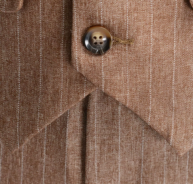 ma2302-06.jpg