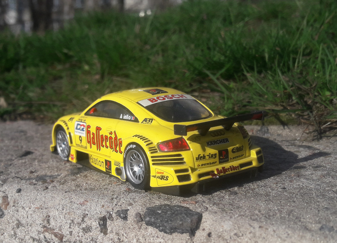Audi TT-R DTM 2000 Aiello (5)