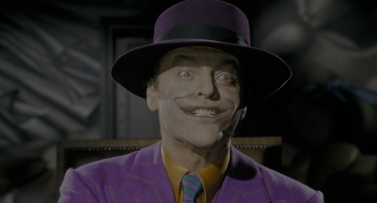 https://i.postimg.cc/qRgXnMDq/Batman-1989-mkv-snapshot-00-41-50-2021-08-09-21-34-10.png
