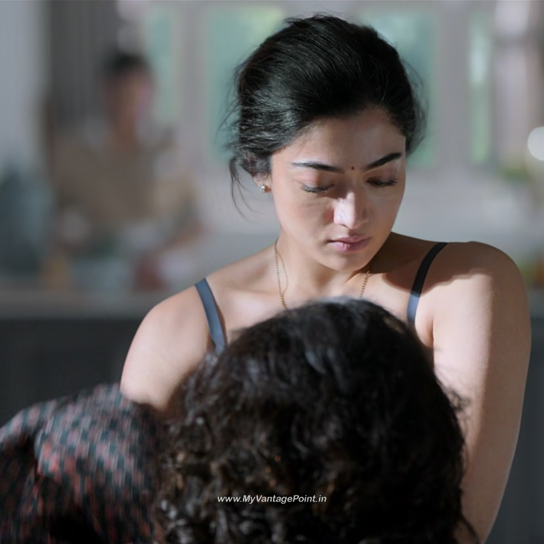 73-Rashmika-Mandanna-Hot-in-Animal-Movie-with-Ranbir-Kapoor