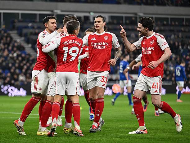 Man City quá đáng sợ giai đoạn “giao thừa”, cơn ác mộng số 1 của Arsenal