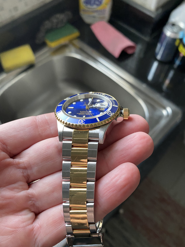 F37CA57E-F032-4068-B4CC-605E0FF936E2