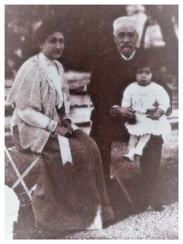 Dx4uB4TW0AEXx-d.jpg large