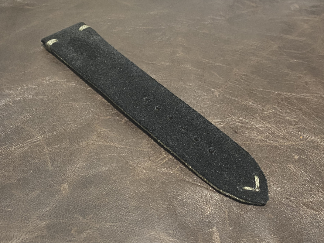 5313E9EA-74C4-4826-BBAB-85F51B85762F