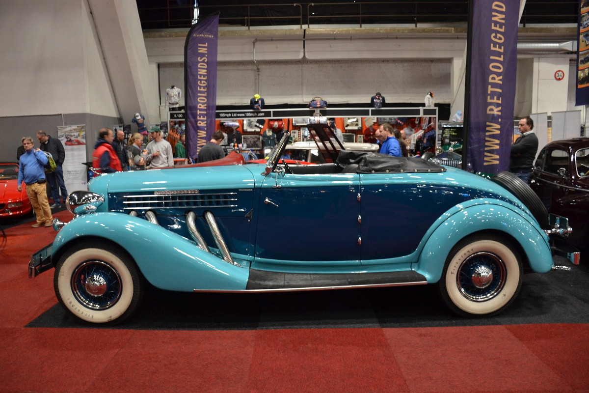 turquoise-car.jpg