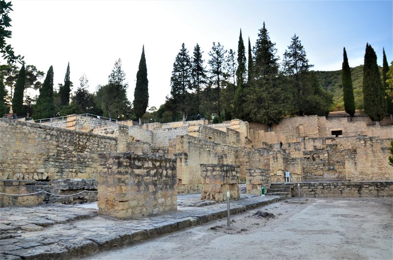 YACIMIENTO ARQUEOLOGICO MEDINA AZAHARA-10-9-2021 - Córdoba y sus pueblos-2017/2020 (23)