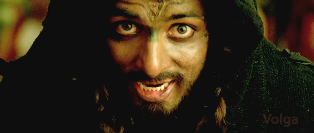 Arundhati 2009 BluRay [Hindi + Tamil + Telugu] 480p, 720p, 1080p ESub Screenshot
