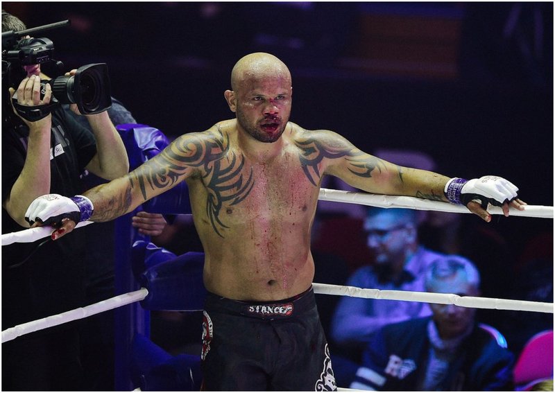 Бивш боец на UFC намушкан до смърт в Бразилия