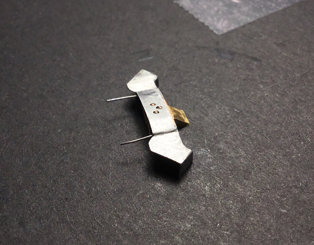 4C8D0940-F36B-4761-9EEF-3A494E589745