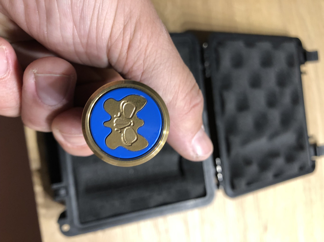 CDA8B233-6EF4-4D31-8FCE-761D2B6CB437