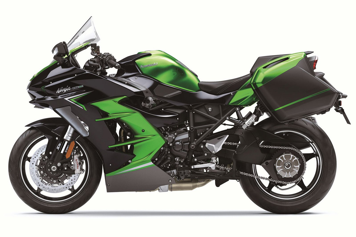 Заряженный гипербайк Kawasaki Ninja H2 SX SE 2022