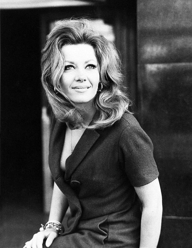 ingrid_pitt_b84