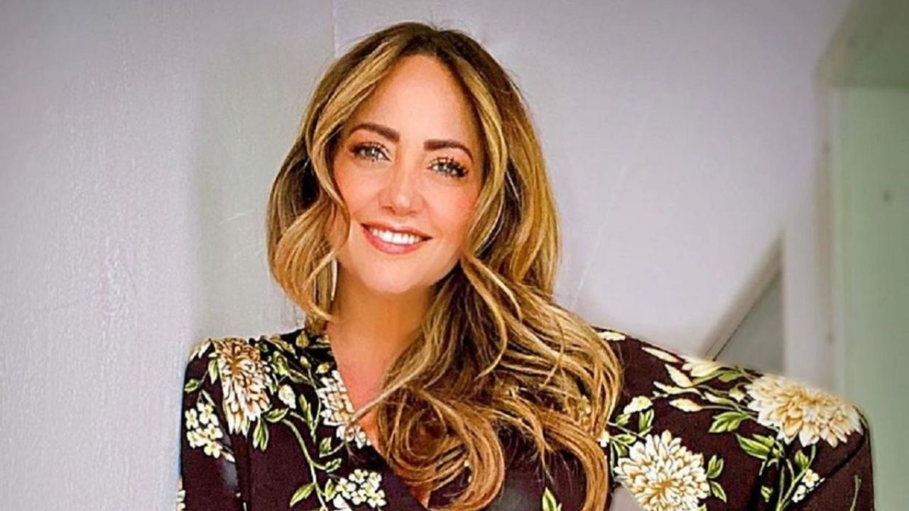 Andrea Legarreta se retiró sus implantes de senos