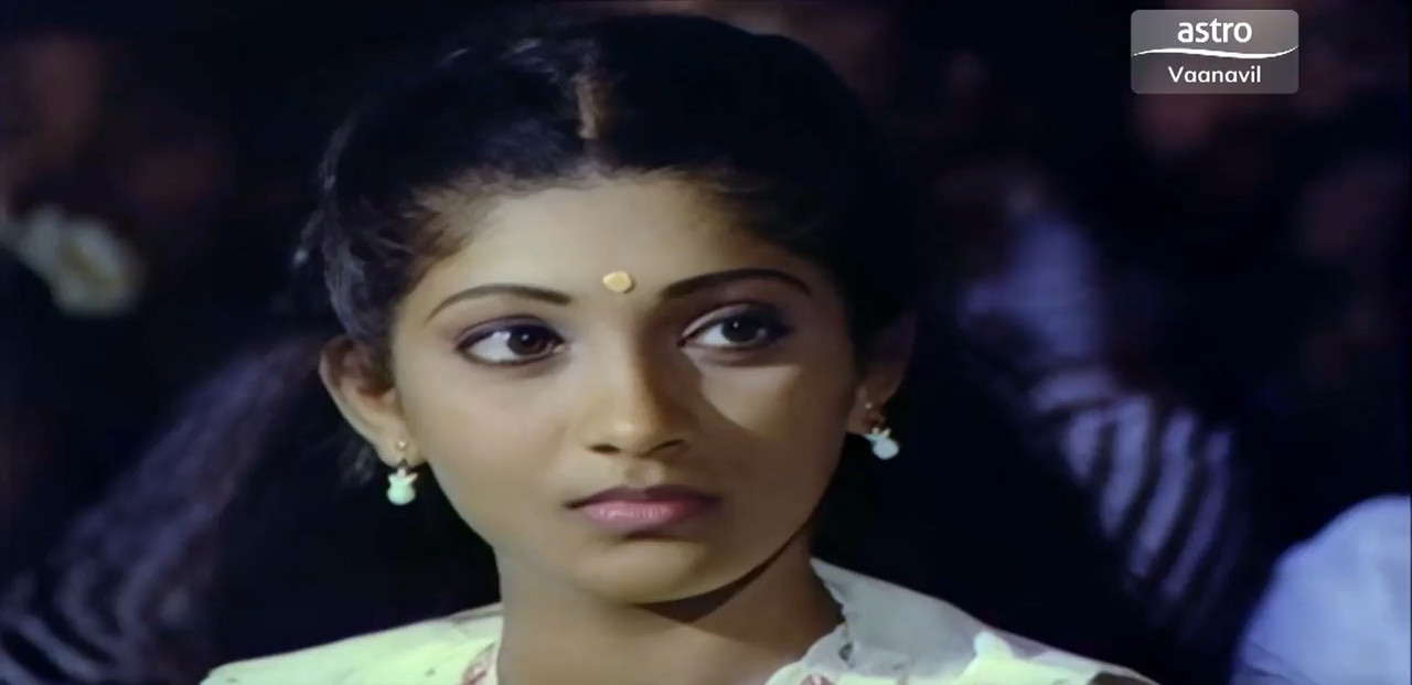 Kodai Mazhai 1986 WebRip [Tamil] 480p 720p Screenshot