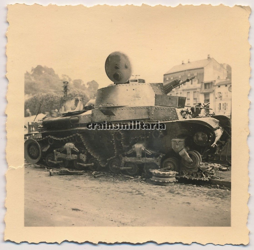 Orig. Foto Wrack einer Panzer 35 (t) Tank der 6.
