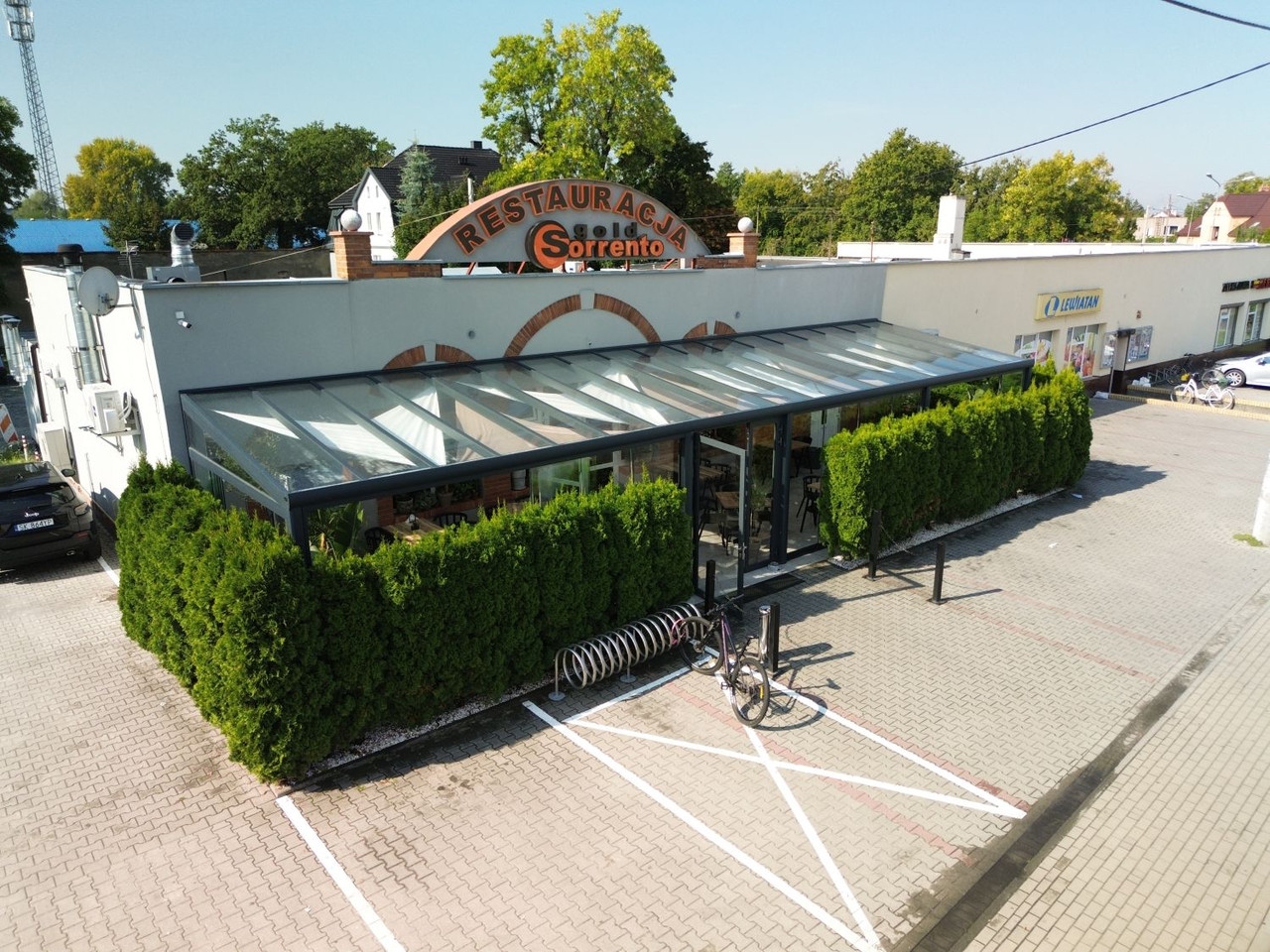 Realizacja ogrodu zimowego dla restauracji 35