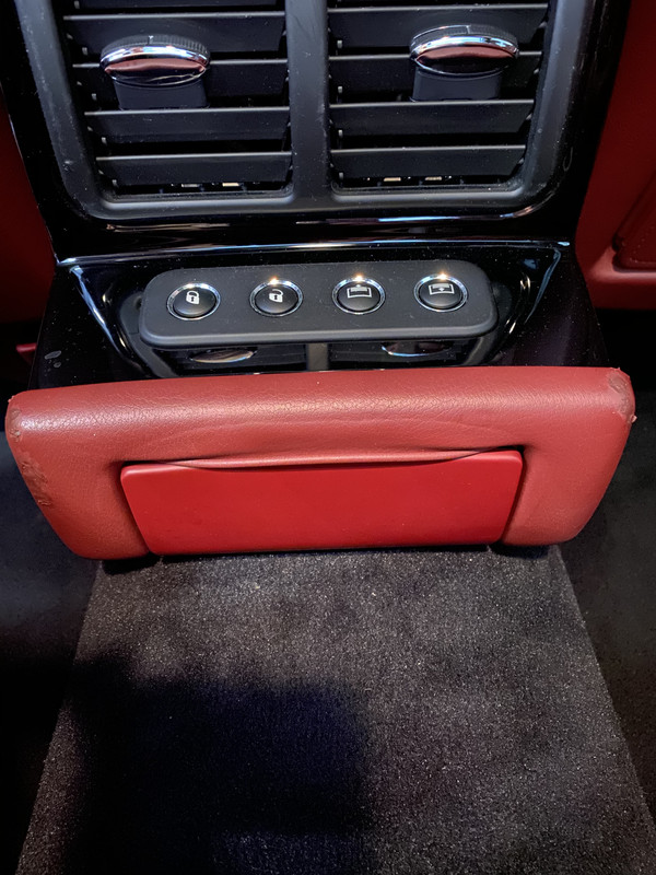 B74305CA-30F5-4B12-8ABB-E316927AAF1D