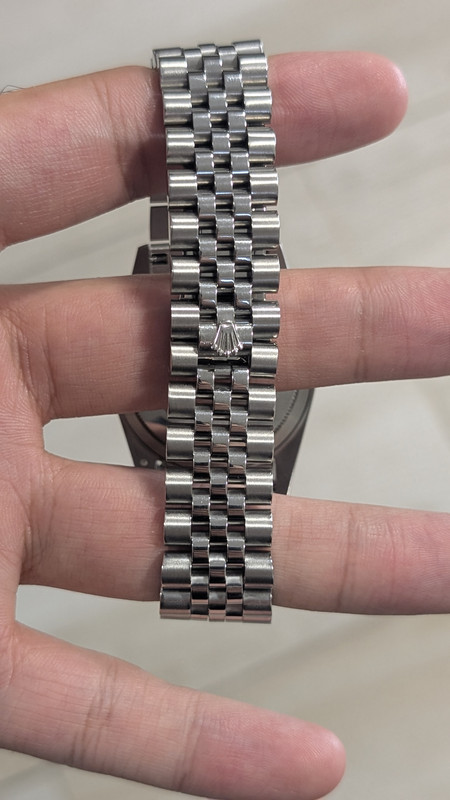 PXL_20250824_211915839.PORTRAIT.ORIGINAL