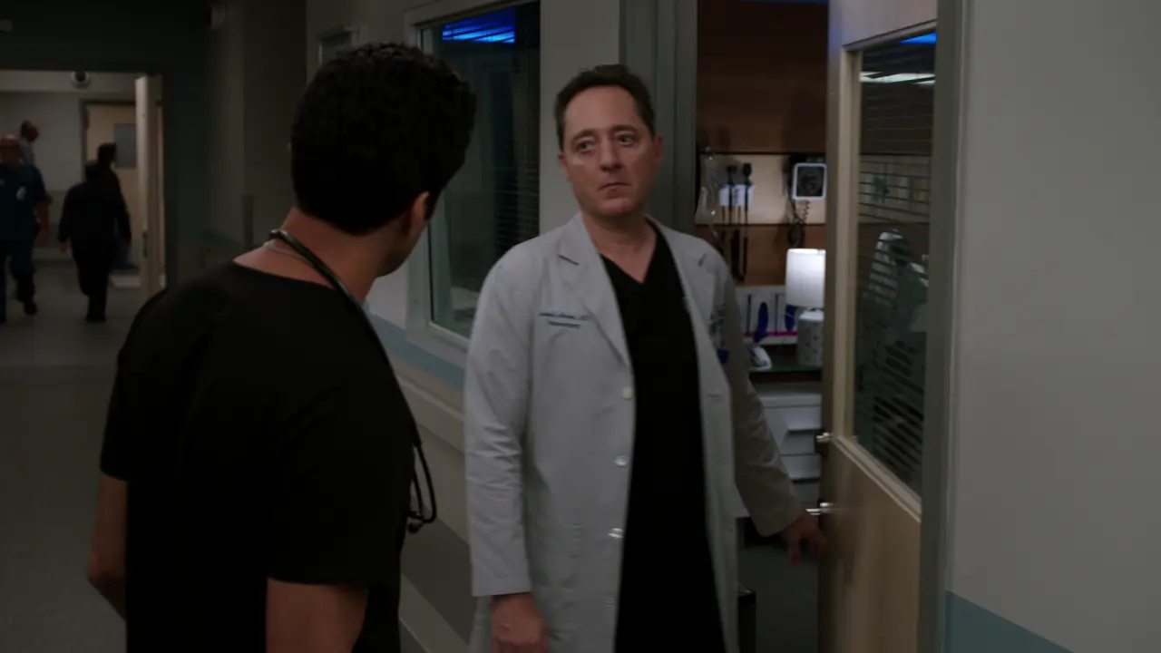 Chicago.Med.S08E01.Si.comincia.contando.le.perdite.1080p.WEBMux.ITA.ENG.x264-BlackBit[screenshot 3]