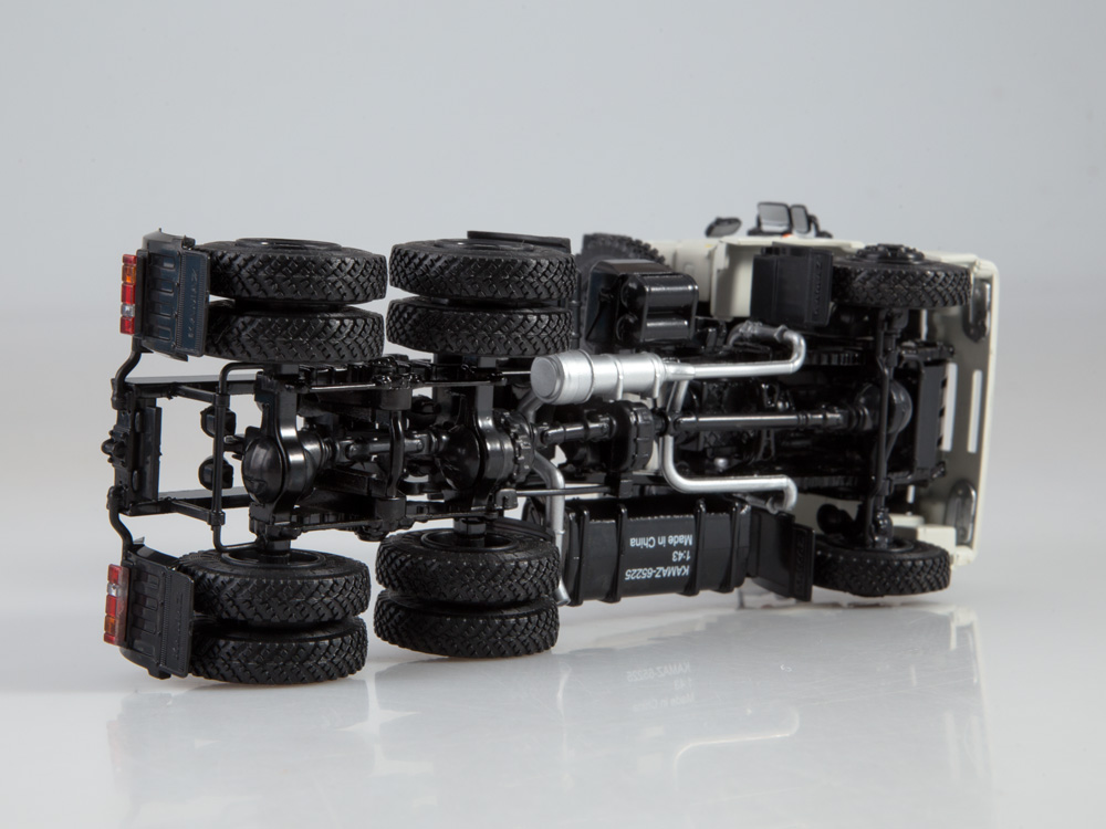 102712_KamAZ-65225_[Uno]_16