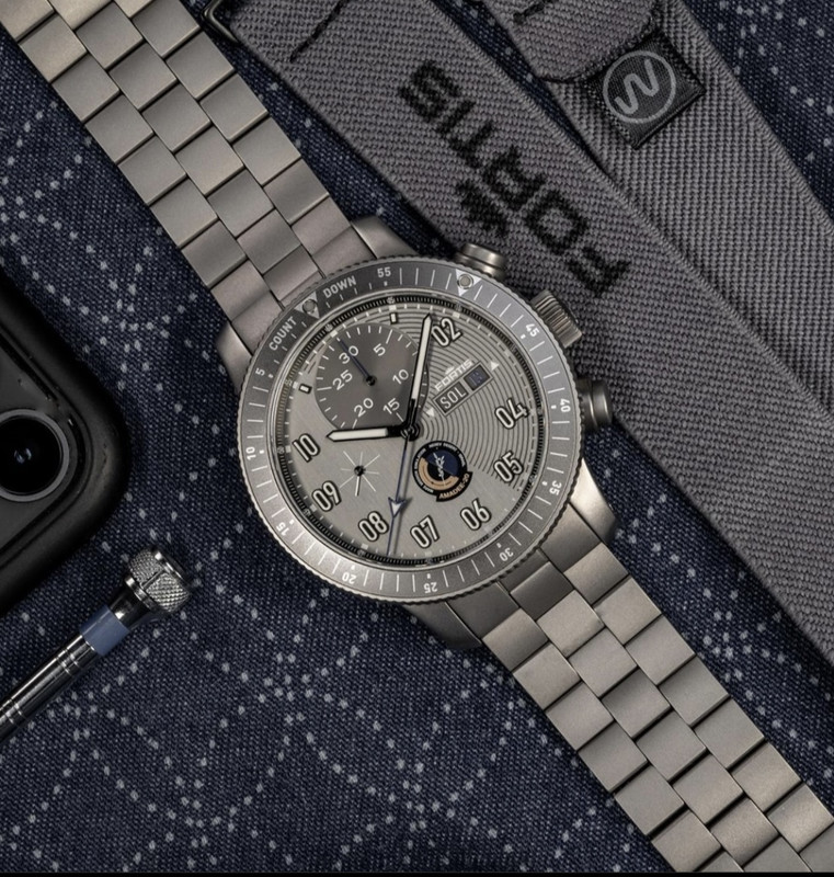 256B4457-21A3-43F8-B7F3-1E8AA8042624