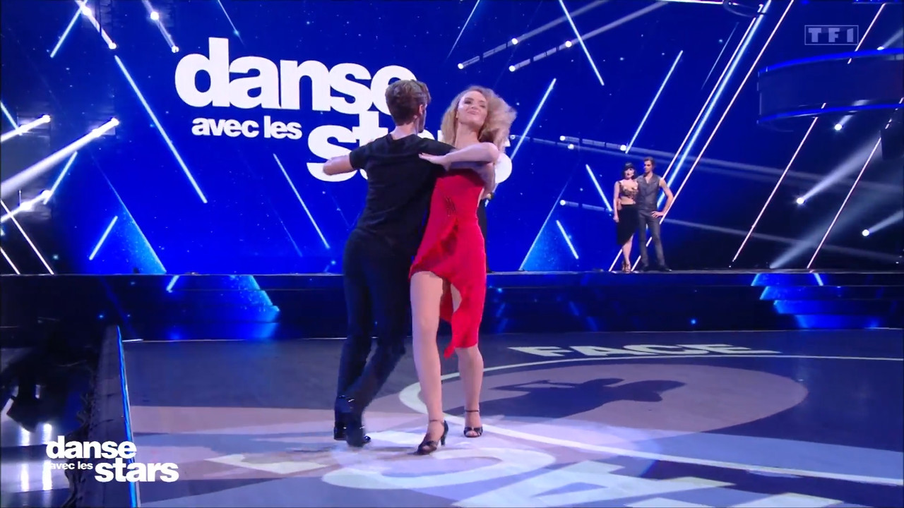 2021-11-12_22_55_TF1_Danse-avec-les-stars-la-suite.mp4_snapshot_00.29.05.355