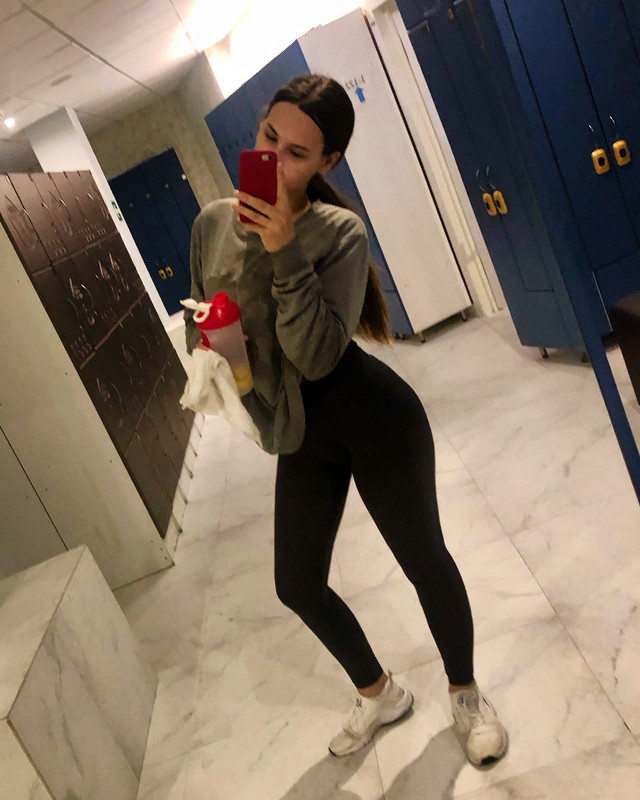 254E17EA-18B5-4F0A-9053-7D6C8865B5C1