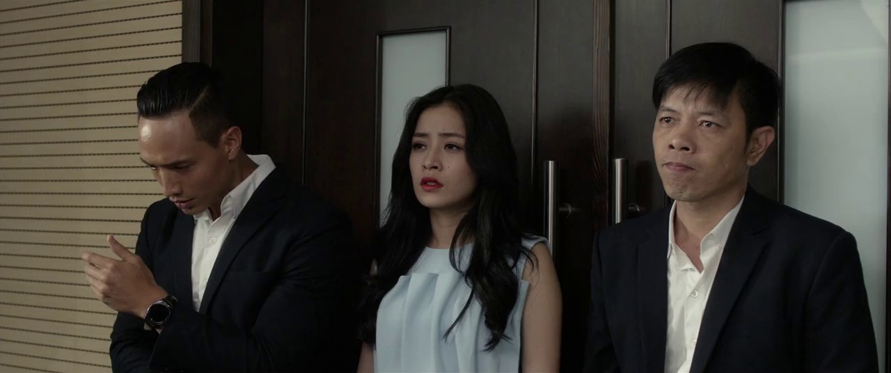 Saigon-Bodyguards-2016-WEBRip-Hindi-Kor-720p-x264-AVC-HE-AAC-5-1-ESub-mkv-0001