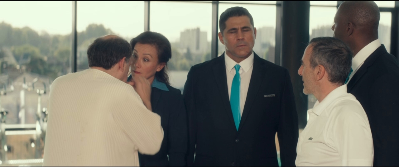 Neuilly.Sa.Mere.Sa.Mere.2018.FRENCH.720p.BluRay.x264-UTT.mkv_sna