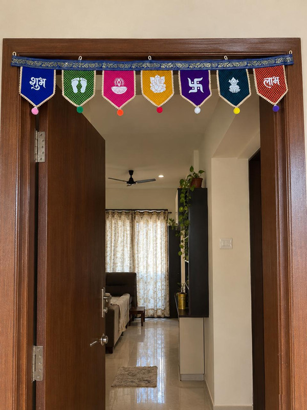 Khun Door Toran
