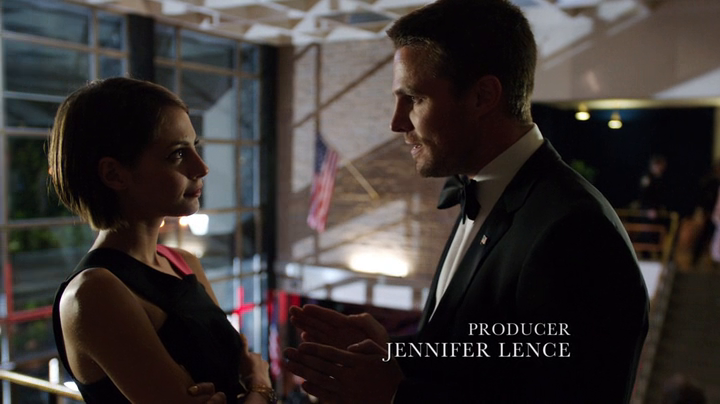Arrow.S05E01.Retaggio.BDMux.ITA.ENG.x264-BlackBit[screenshot 2]
