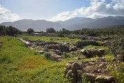 Archaia-synoikia-sta-Malia-(1)