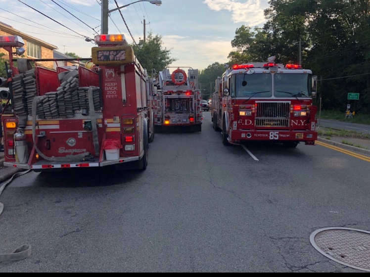 E30514ED-4065-48B7-9E1C-A31A3DD40648