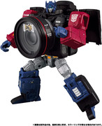 Canon-x-Transformers-Optimus-Prime-Crossover-01