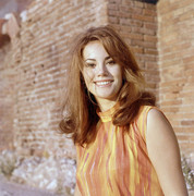 claudine-auger-mb24