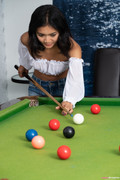 Yori-playing-pool-0002