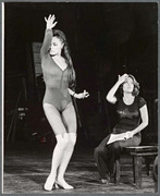 Julie-Newmar-mc20